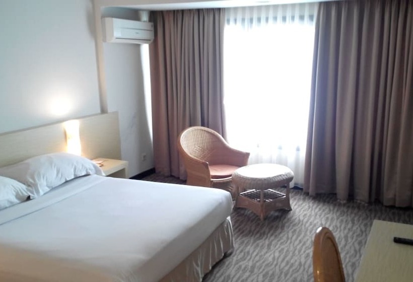 Номер Deluxe, Pangeran City