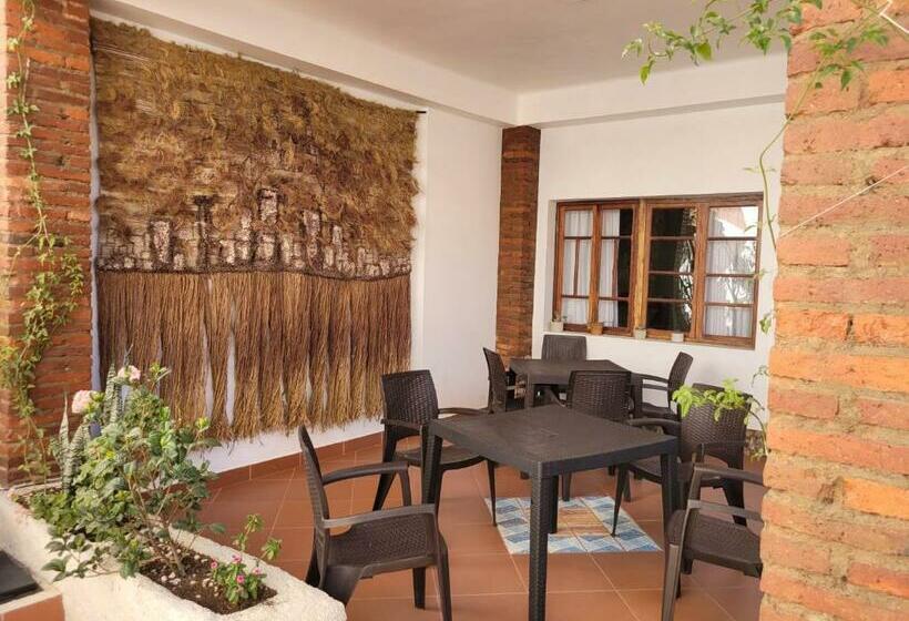 اتاق استاندارد یک نفره, Casa San Martín