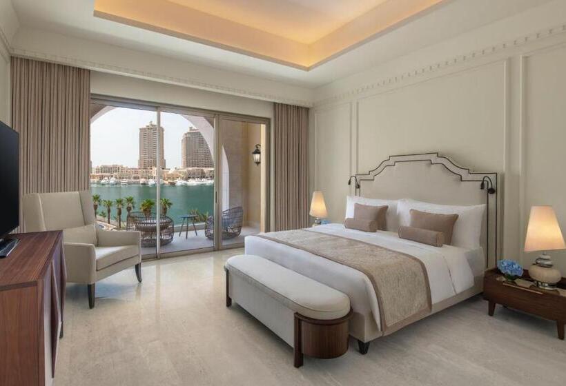 سوئیت با تخت بزرگ, The St. Regis Marsa Arabia Island, The Pearl Qatar