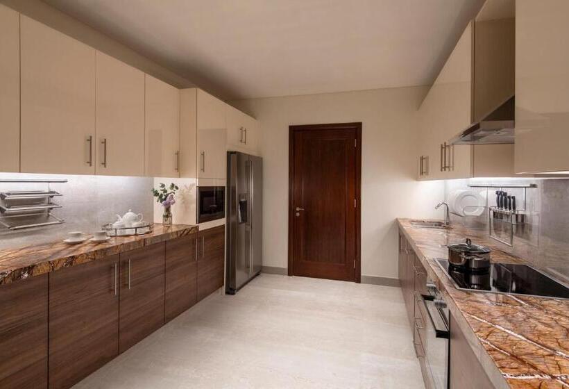 سوئیت 2 خوابه, The St. Regis Marsa Arabia Island, The Pearl Qatar