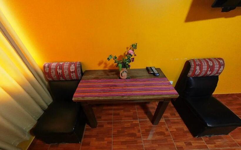 اتاق استاندارد سه نفره, Yacumama Santa Teresa