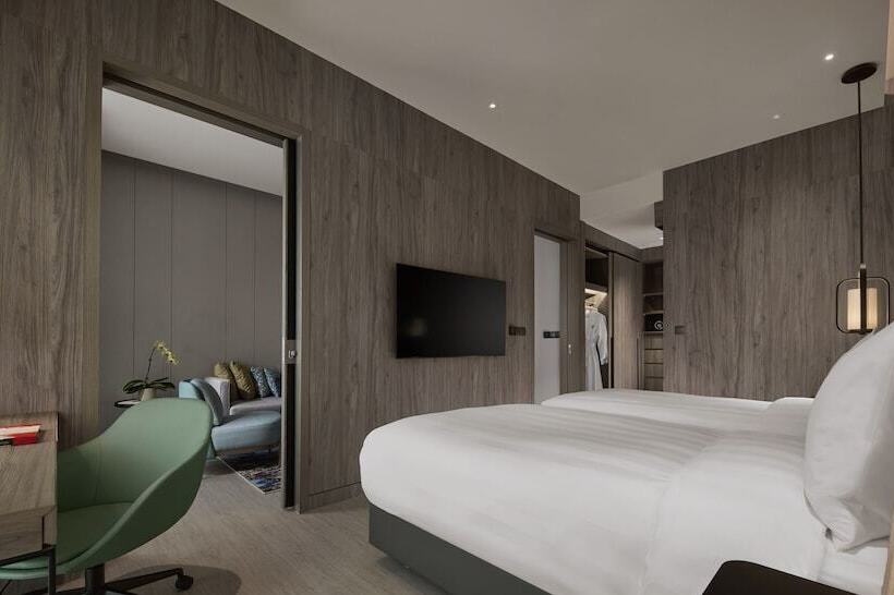 سوییت اجرایی, Pan Pacific Serviced Suites Kuala Lumpur