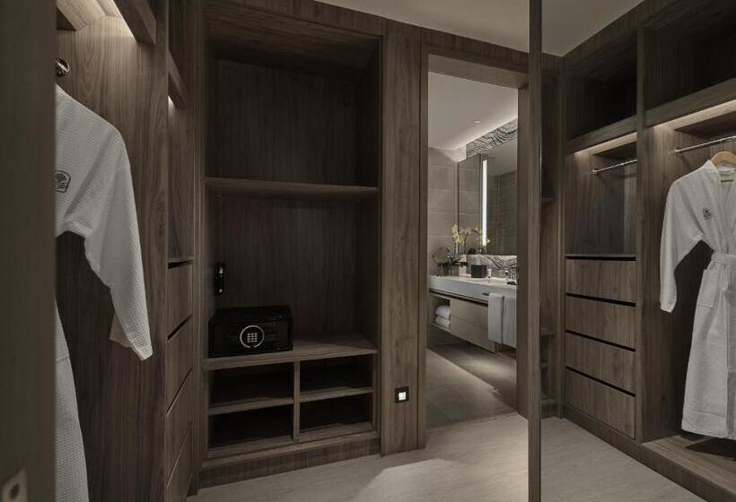 سوییت لوکس, Pan Pacific Serviced Suites Kuala Lumpur