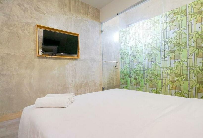 수피리어 룸, Urbanview Hotel Syariah De Umbrella Ciputat