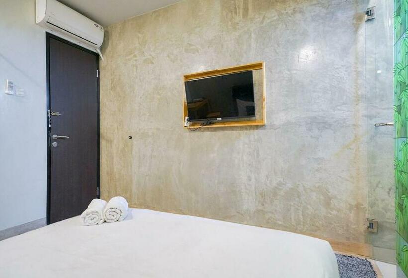 이코노미 룸, Urbanview Hotel Syariah De Umbrella Ciputat