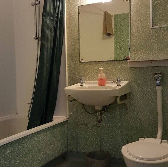 Кровать в Общей Комнате, Ariki Backpackers