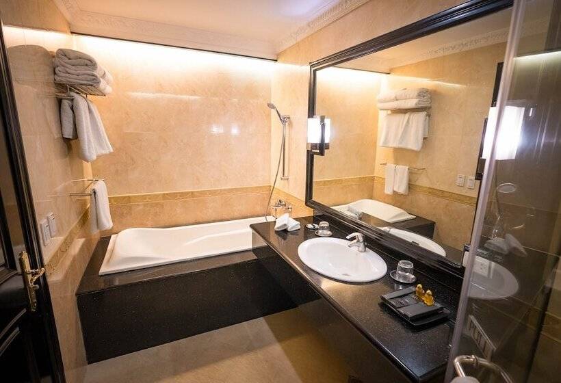 جناح غرفتين نوم, Fields Plaza Hotel By Abc