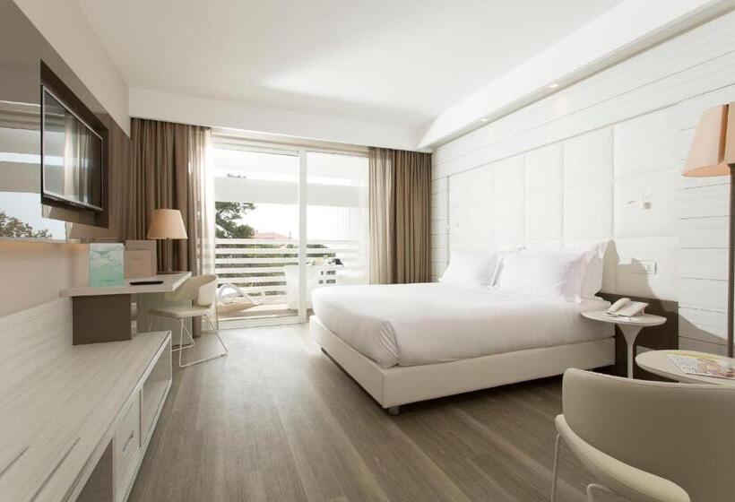 Номер Superior Вид на Сад, Almar Jesolo Resort & Spa