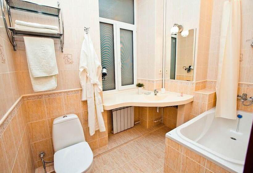 Quarto Estandar, Classic
