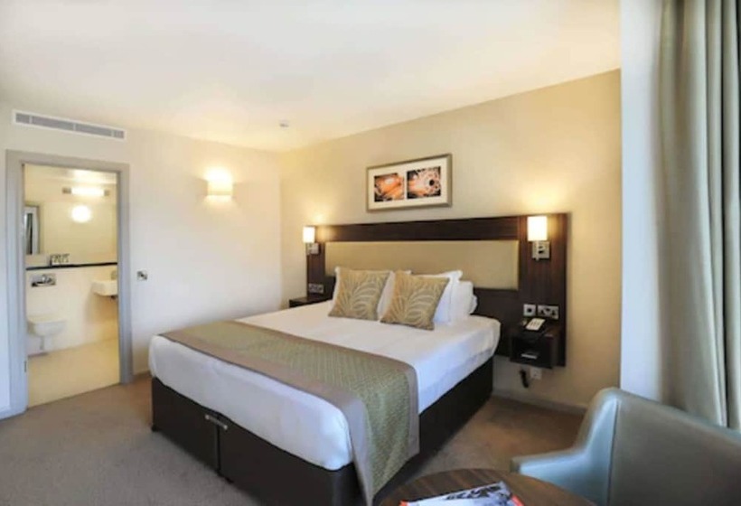 Quarto Clássico, Heston Hyde