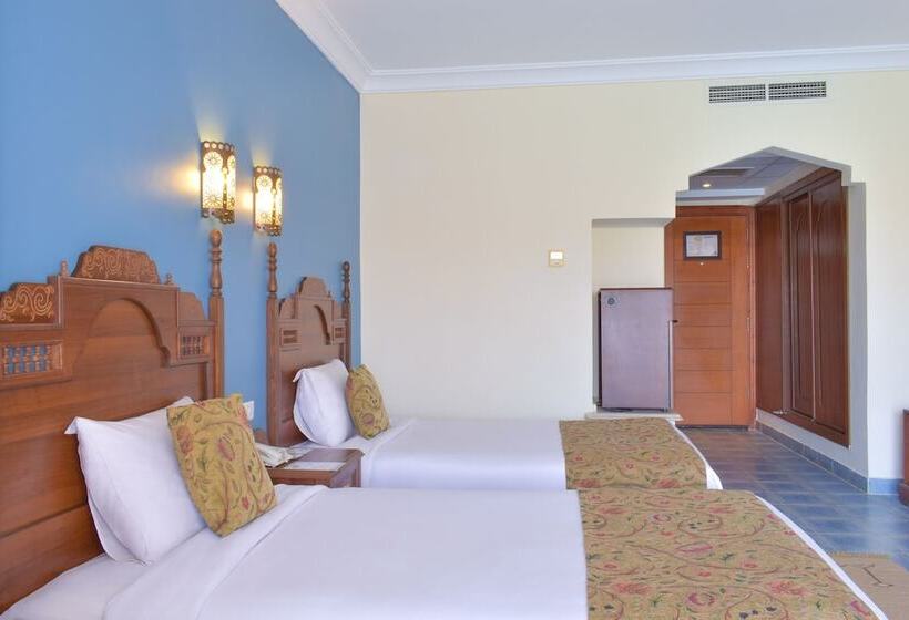 اتاق استاندارد با چشم‌انداز دریا, Jasmine Palace Resort