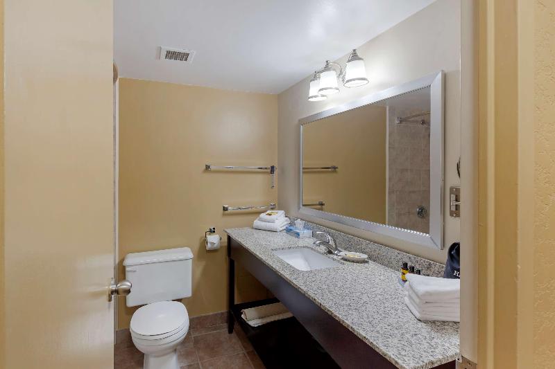 اتاق استاندارد با چشم‌انداز دریا, Jasmine Palace Resort