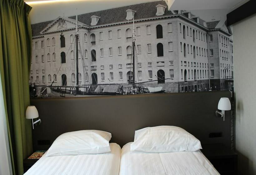 Номер Deluxe, Royal Amsterdam