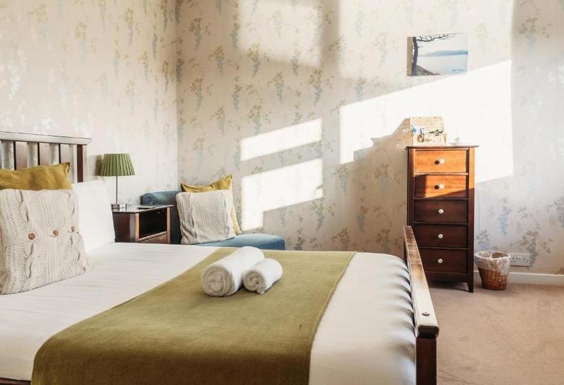 Номер Стандарт, Three Wells B&b