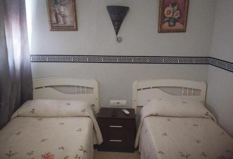 اتاق استاندارد, Hospedería Lucano