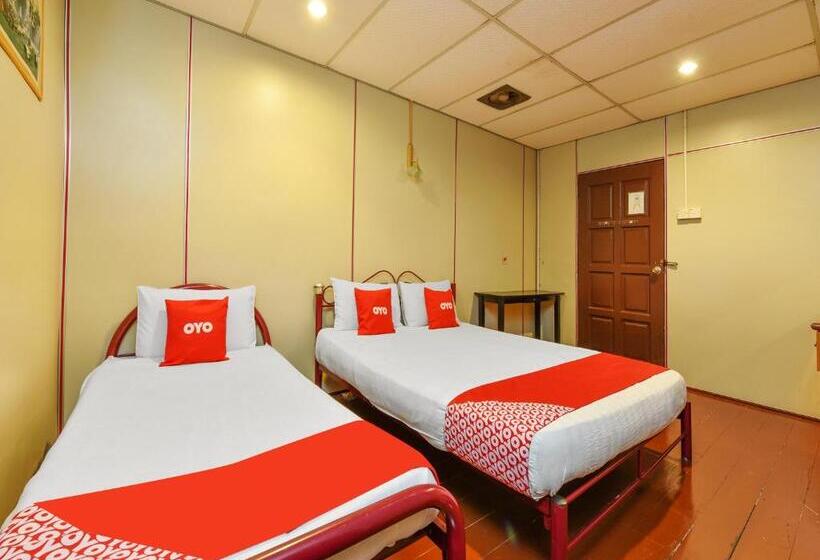 اتاق لوکس سه تخته, Oyo 90627 Pulau Ketam Inn