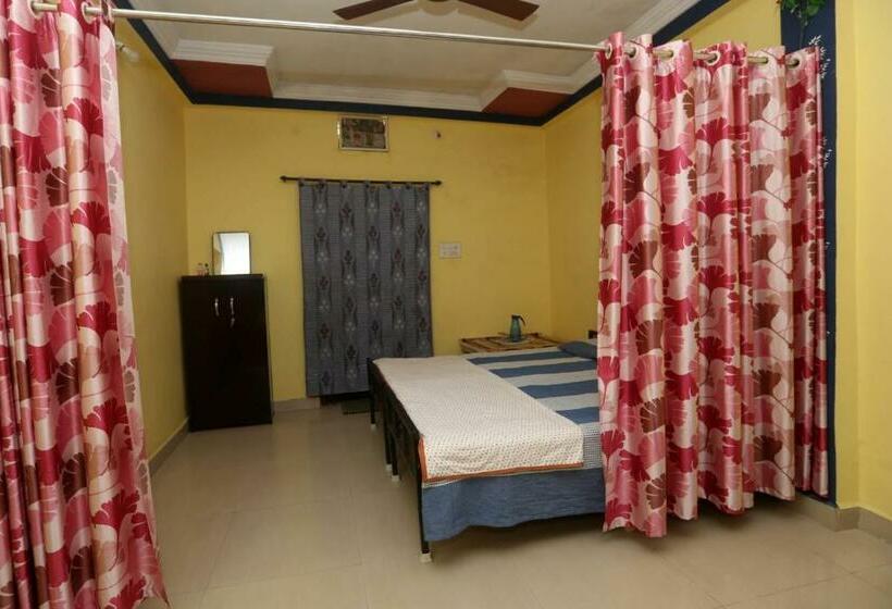 اتاق خانوادگی, Awantika Orchid Home Stay