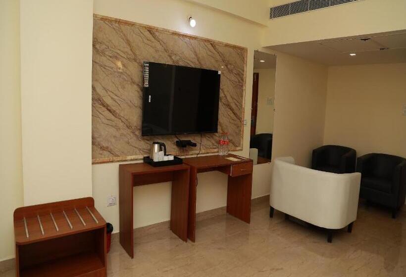 Family Suite, Royal Chola