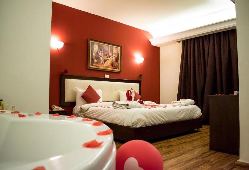 سوئیت با تخت بزرگ, Al Murjan Palace Hotel Jounieh