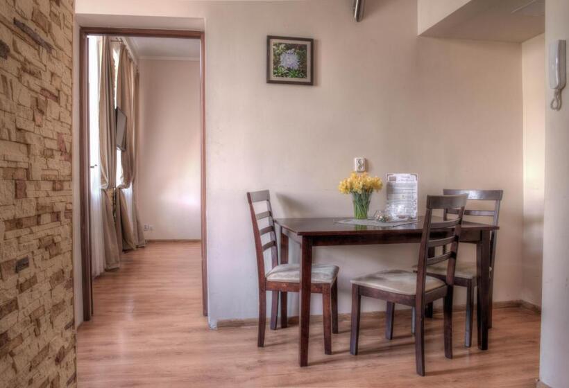 Студия Стандарт, Bedrooms Piotrkowska 64