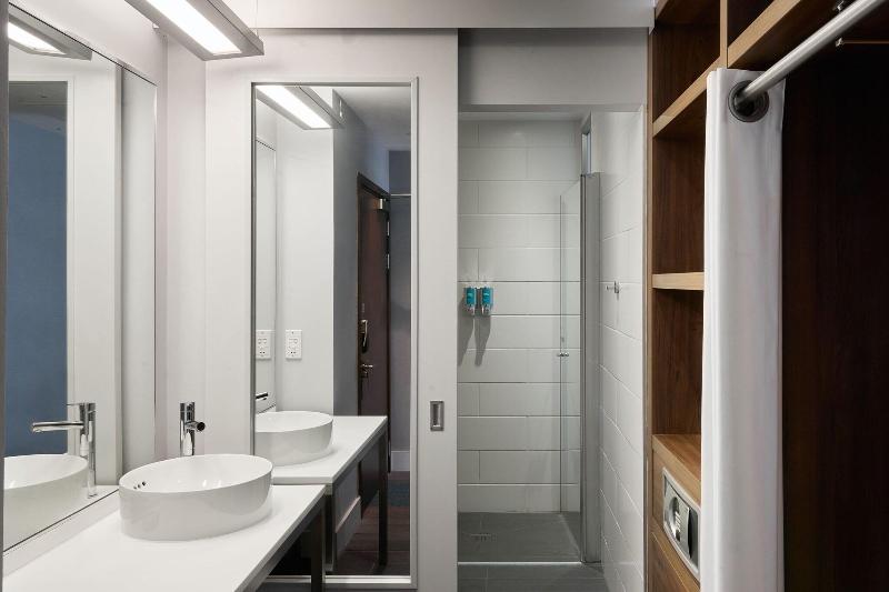 Стандартный Номер Кровать Кинг, Aloft Liverpool