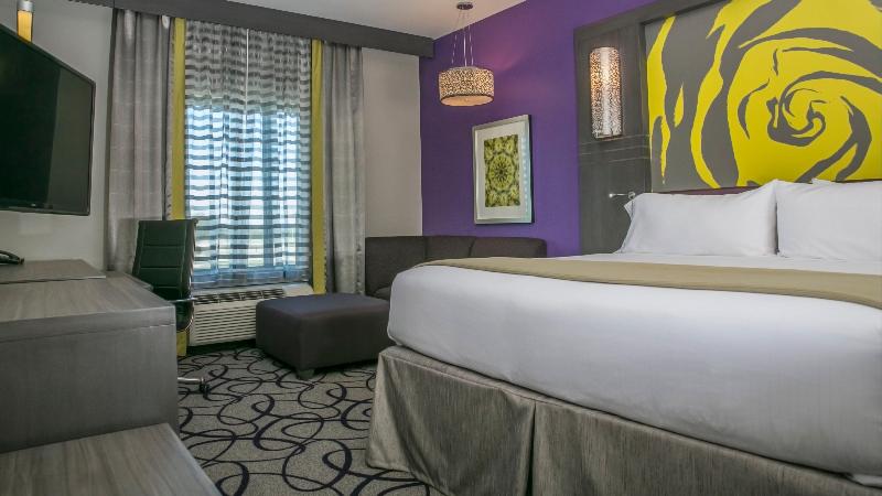 Люкс Адаптированный для Инвалидов, Holiday Inn Express & Suites Garland E   Lake Hubbard I30, An Ihg