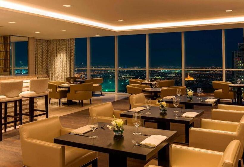 Люкс Deluxe Кровать Кинг, Sheraton Grand Hotel, Dubai