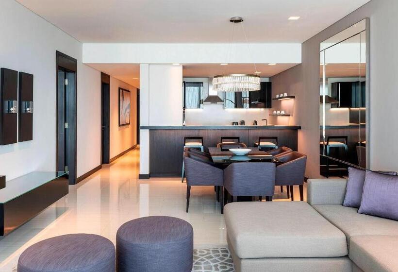 Апартаменты 3 Спальни, Sheraton Grand Hotel, Dubai