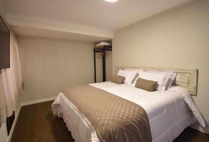 스위트 킹사이즈 침대, Pousada Villa Manso