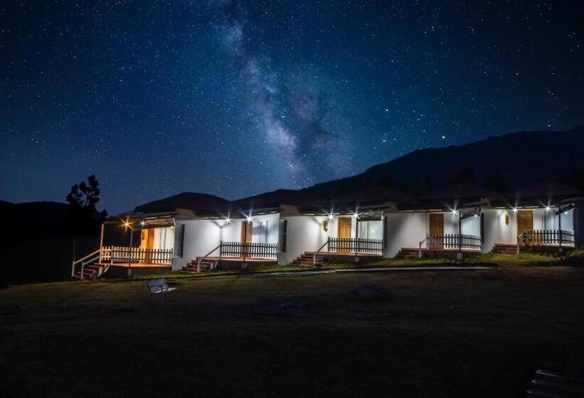 اتاق استاندارد با چشم‌انداز کوهستان, Tranqville Resorts