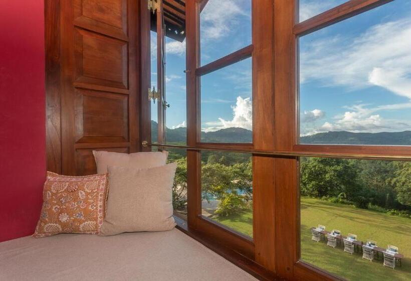 اتاق سوپریور با تخت بزرگ, Dendrobium House Near Kandy