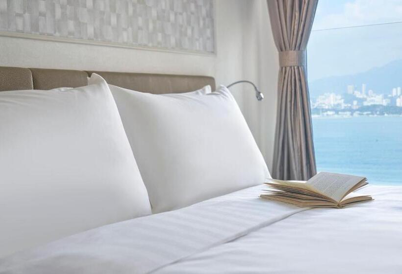 سوییت با چشم‌انداز دریا, Y Hotel Hong Kong