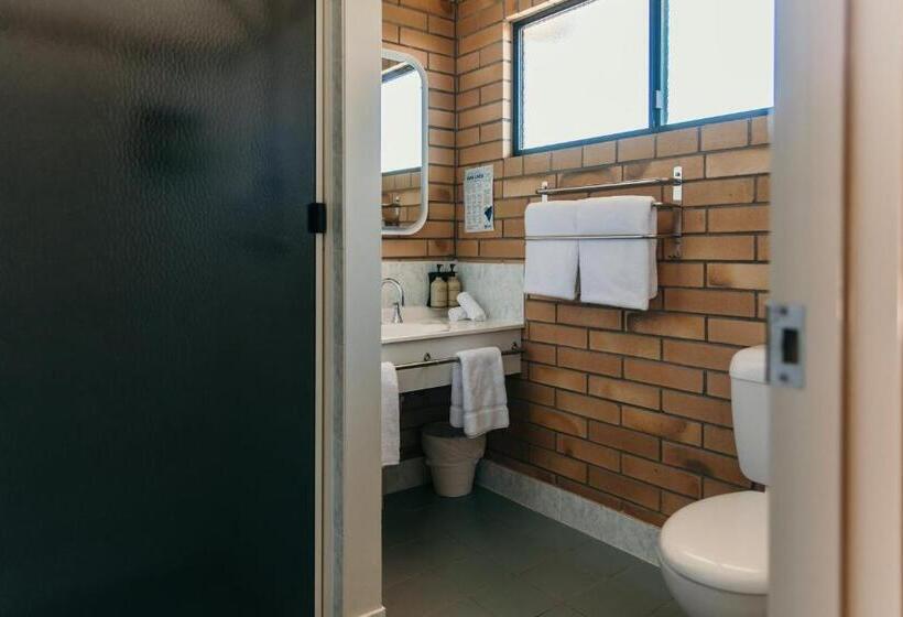 اتاق استاندارد یک تخته با تخت بزرگ, Oasis Motor Inn Blackall