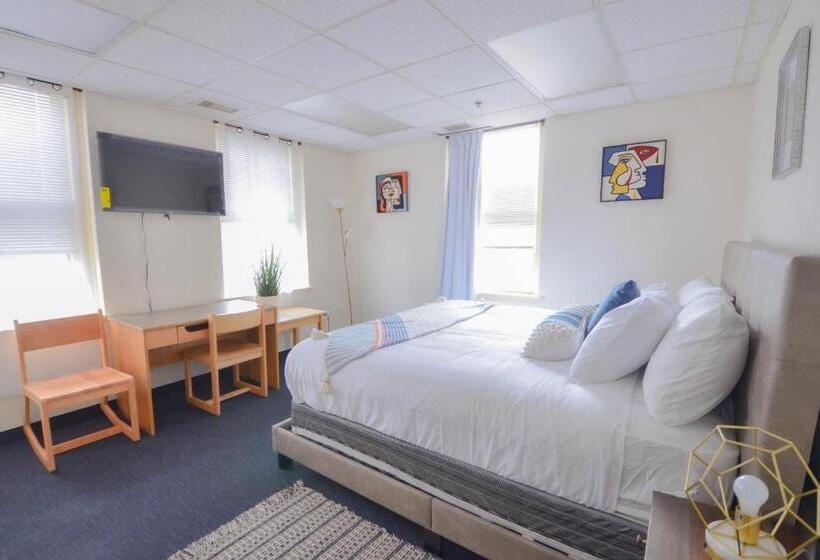 バス共有のスタンダードルーム, Michie House In College Hill