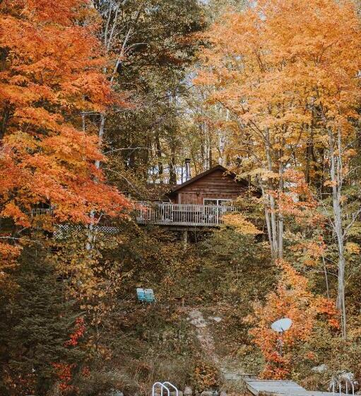 4间卧室的房子, Lang Lake Resort