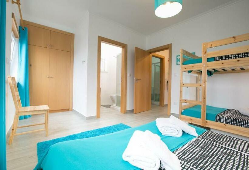 Номер Стандарт Трехместный, Alex Surf Hostel