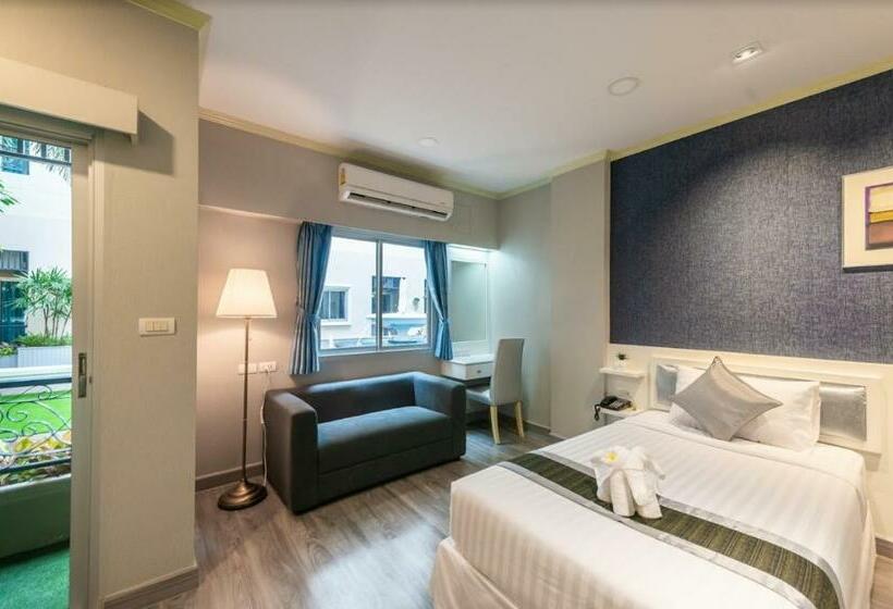Номер Deluxe, Patra Luxury Hotel Suvarnabhumi