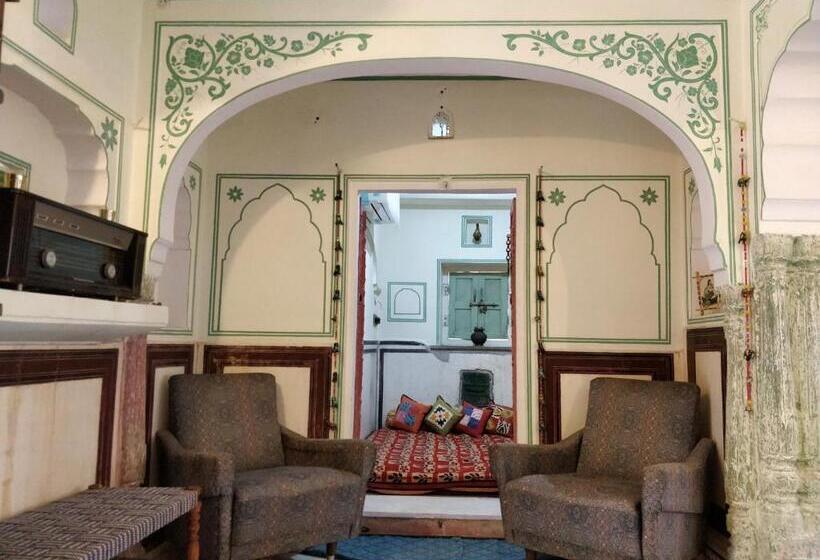 家庭套房, Jaipur Haveli