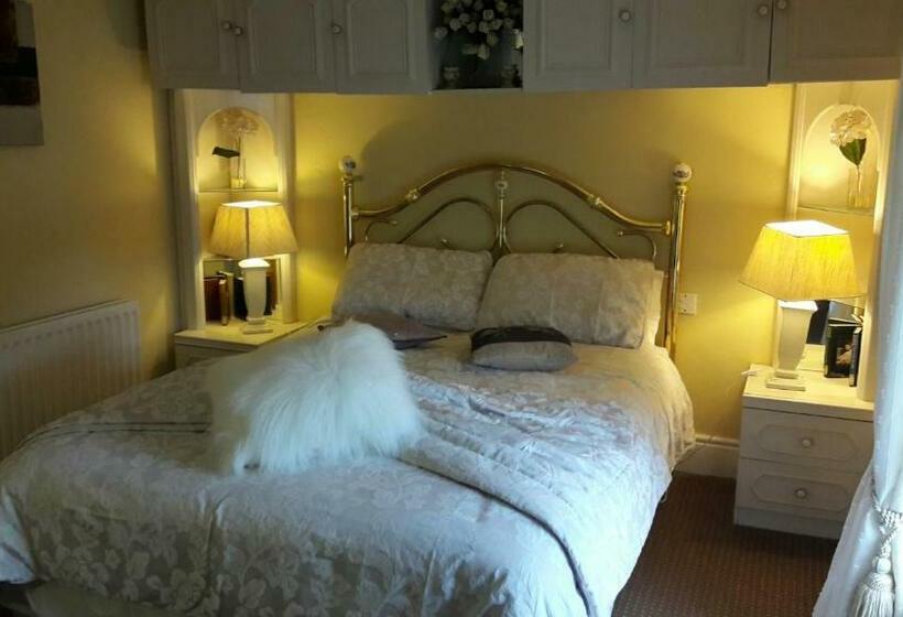 강 전망 스위트, Annalee House B&b