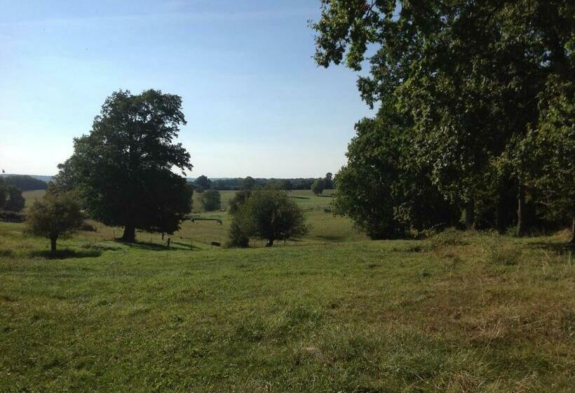 Номер Стандарт, Chambre D Hôtes De Paille Et D Argile