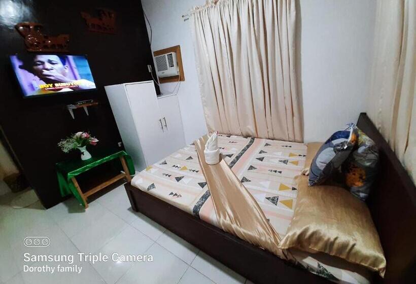 Номер Deluxe, Coco Grove Pension And Beach Resort