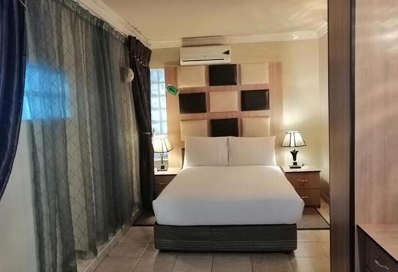 غرفة قياسية, Lenasia Guest Lodge