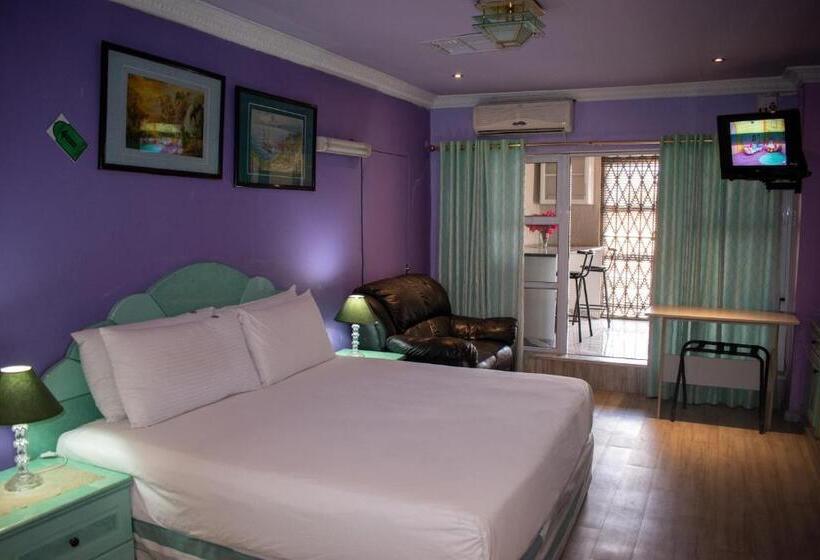 جناح ديلوكس سرير كينج, Lenasia Guest Lodge
