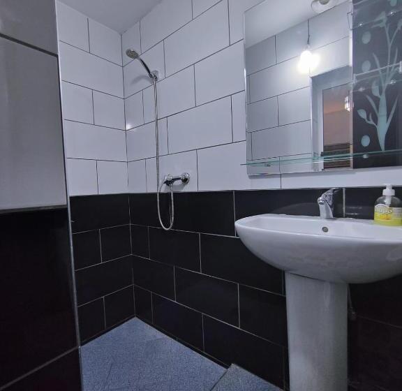 Трехместный Номер Стандарт с Балконом, Auberge La Belle Vue Dades