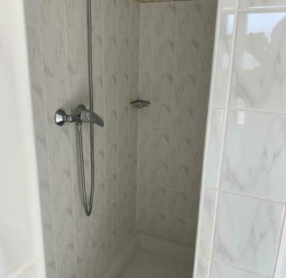 Номер Стандарт, Hôtel De La Grange