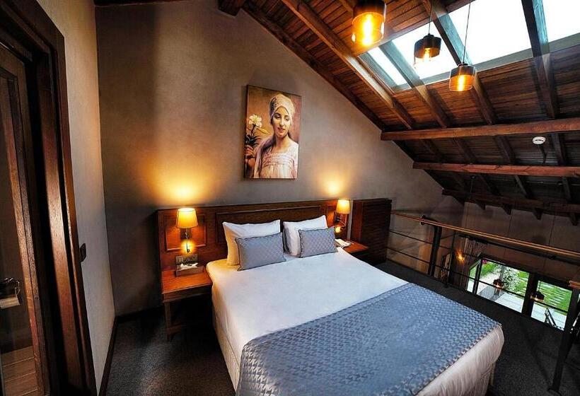 家庭洋房, Triada Hotel Buyukada