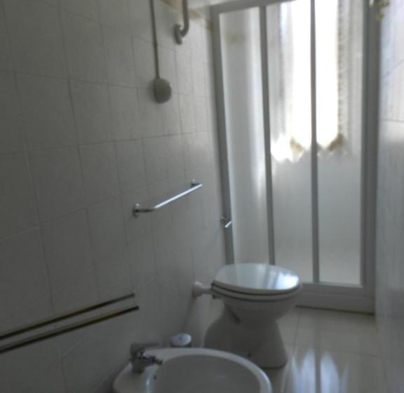 اتاق استاندارد یک نفره, Air Palace Lingotto
