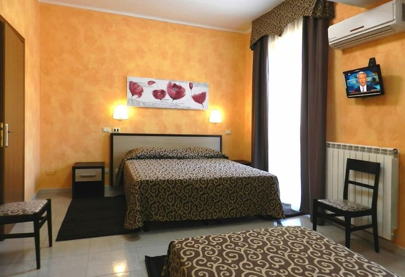 اتاق استاندارد سه نفره, Air Palace Lingotto