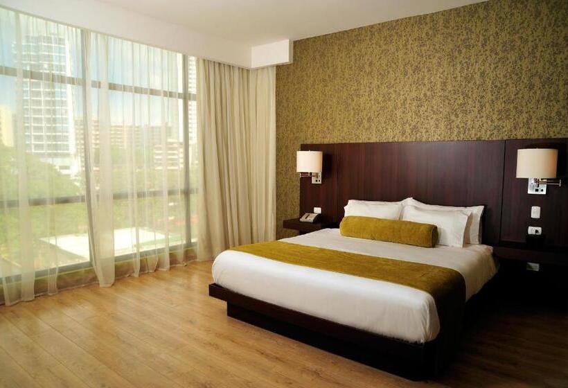 스탠다드 룸 킹사이즈 침대, Best Western Plus Panama Zen