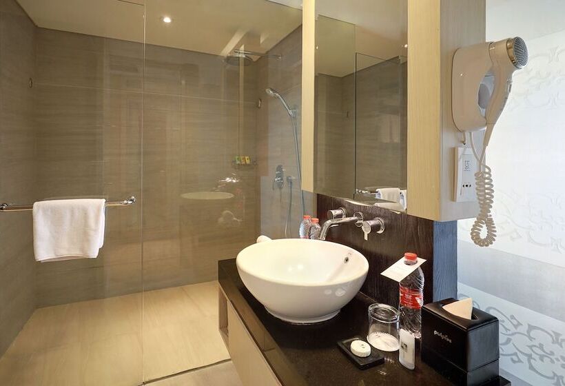 Семейный Номер Deluxe, Swiss Belhotel Tuban Bali